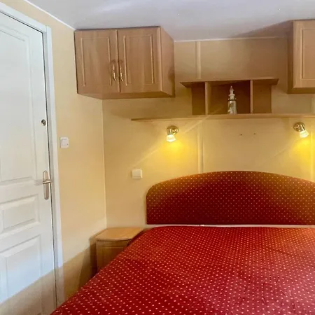 Comfortable Mobile - Lf40 La Ferme 4 Stars